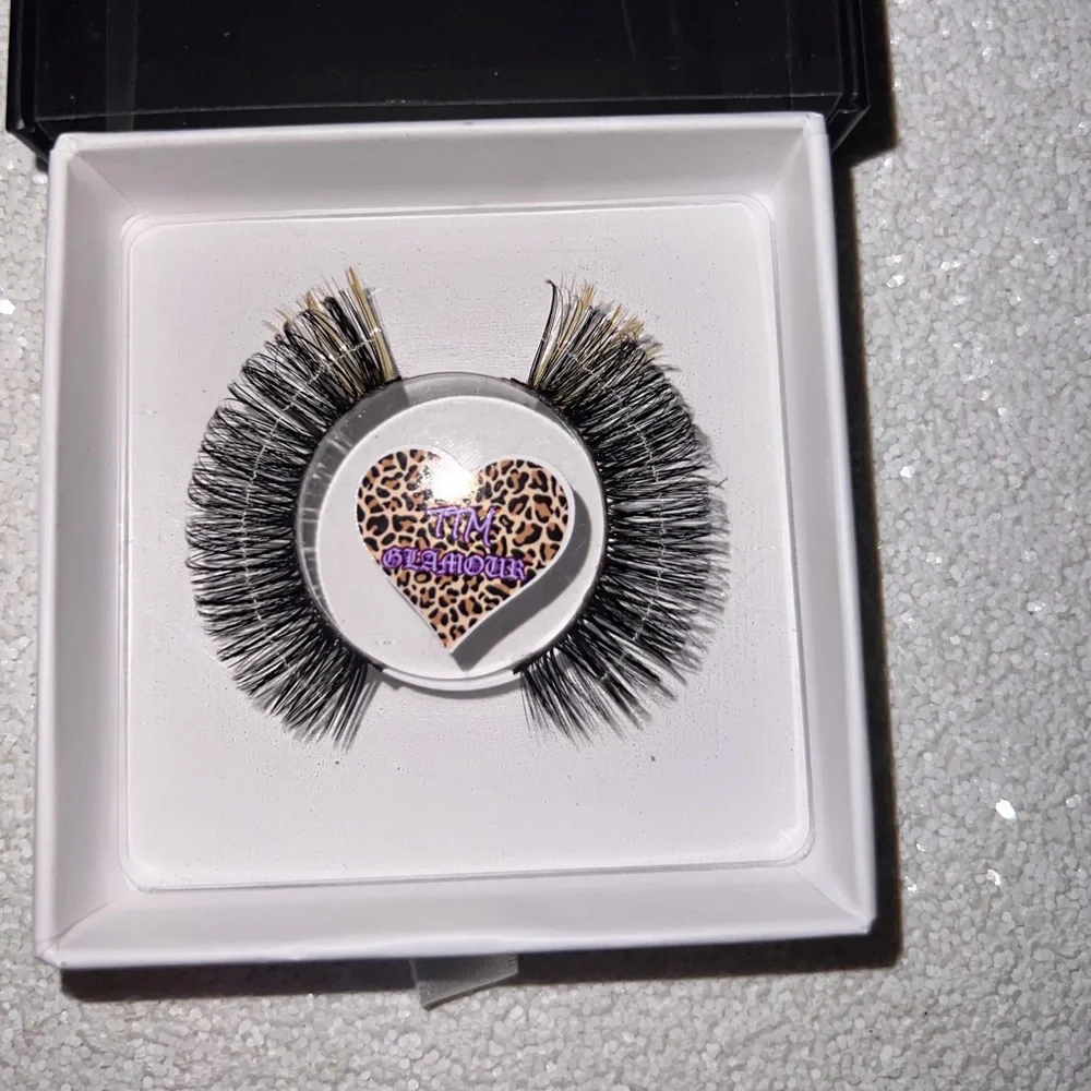 Faux mink eyelashes “creamsicle” - Picture 9 of 9